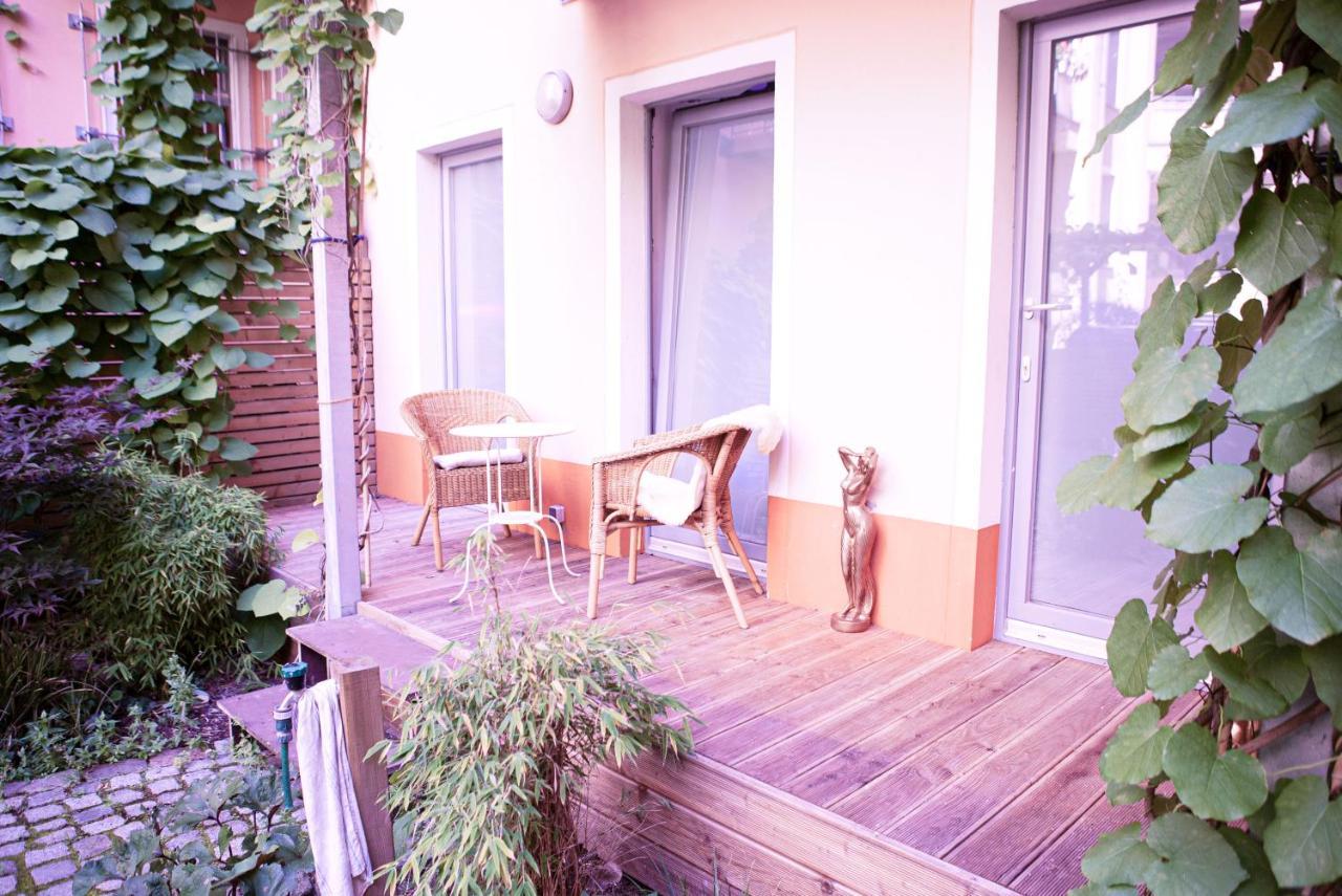 Cosy Apartment At Prenzlauer Berg With Terrace And Headphonecinema Berlin Exterior photo